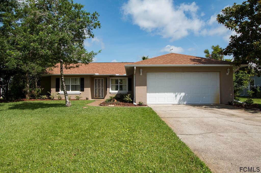 Property Photo: 4 Washton Place FL 32164