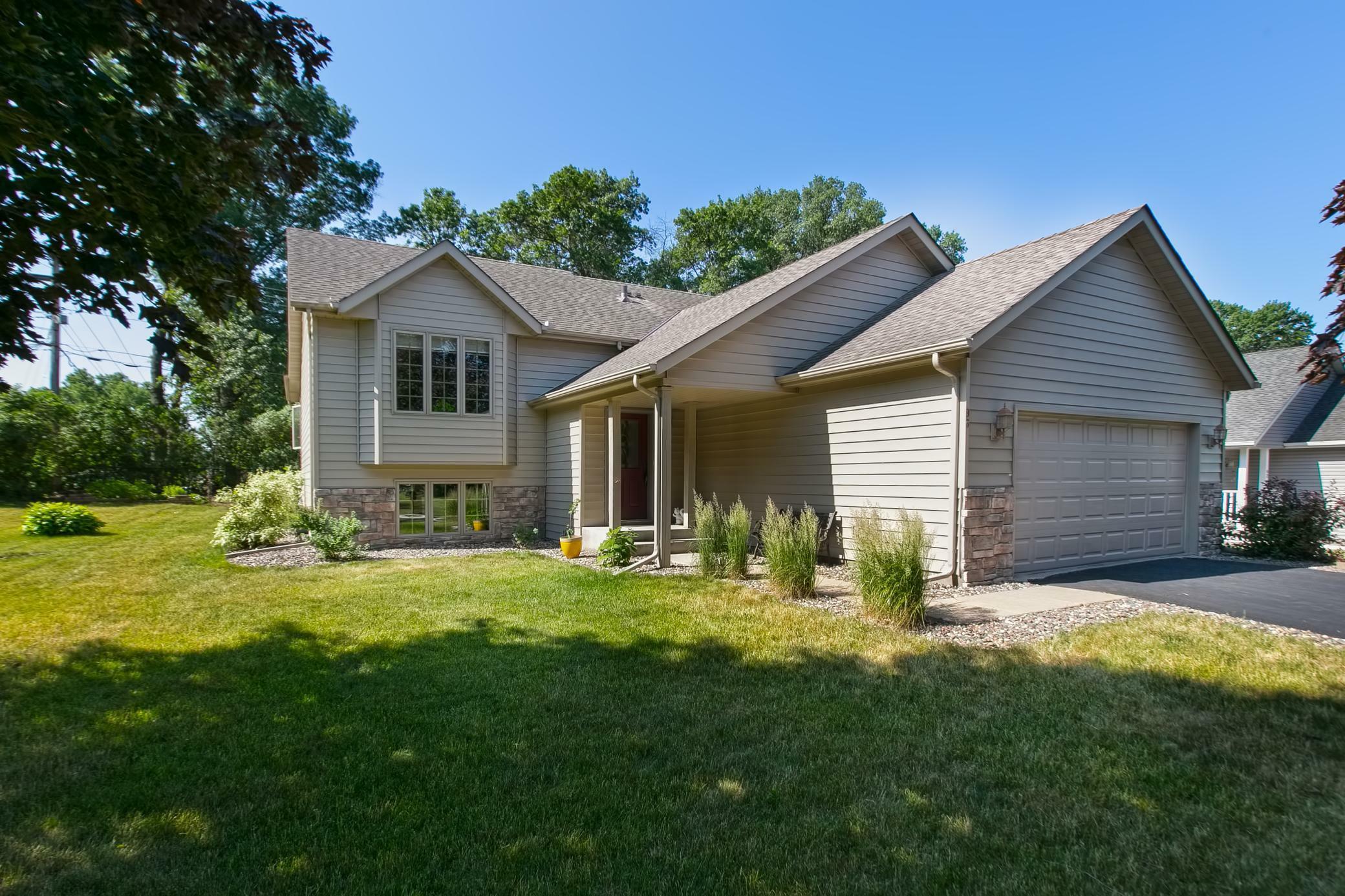 Property Photo:  96 Maple Lane  MN 55117 