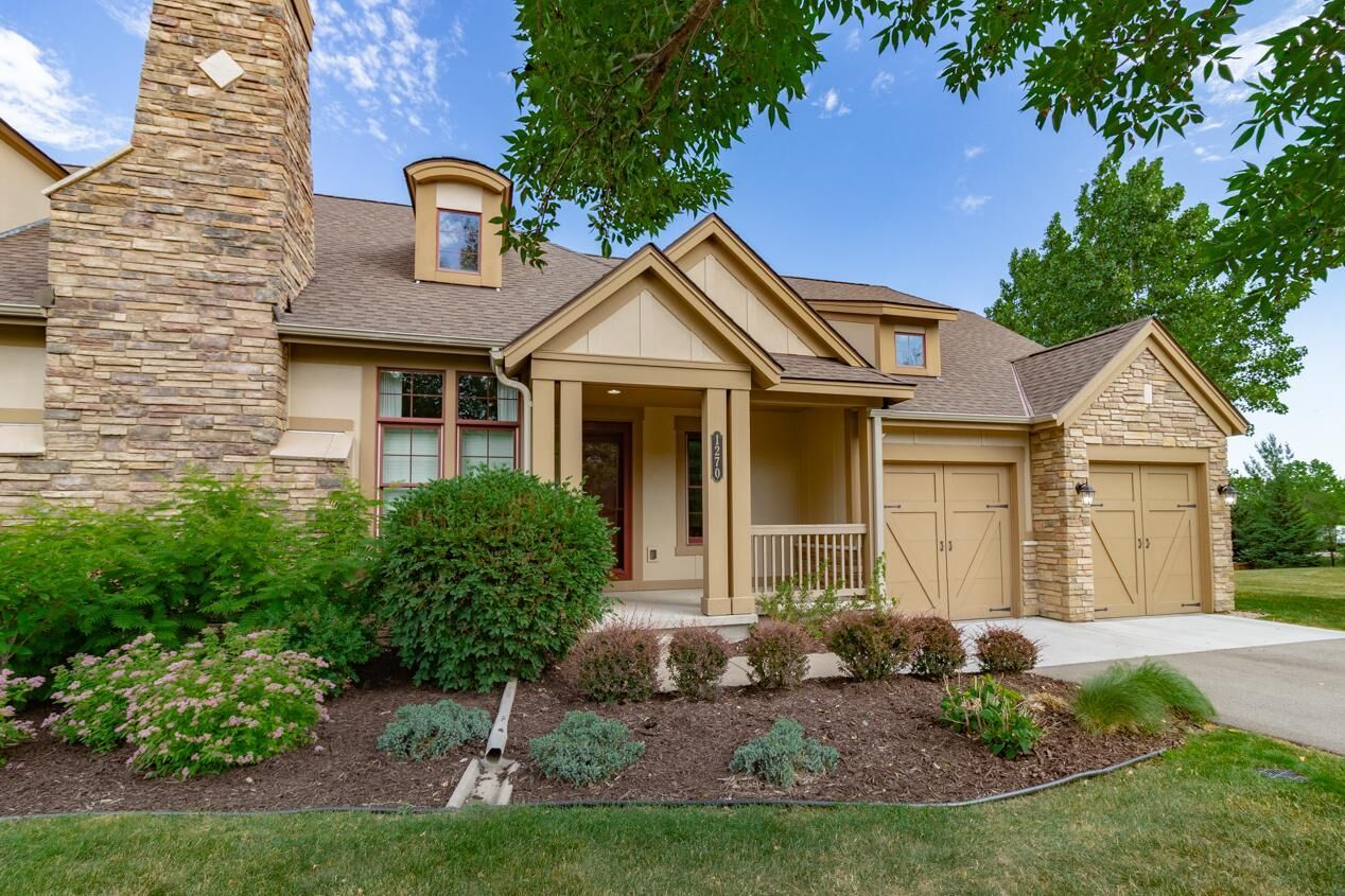 Property Photo: 1270 Birch Court MN 55118