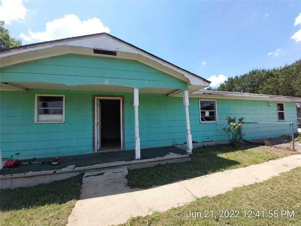 Property Photo:  121 Lamar Street  OK 73438 