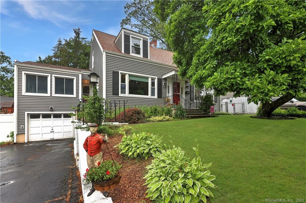 Property Photo: 163 Grand Street CT 06516