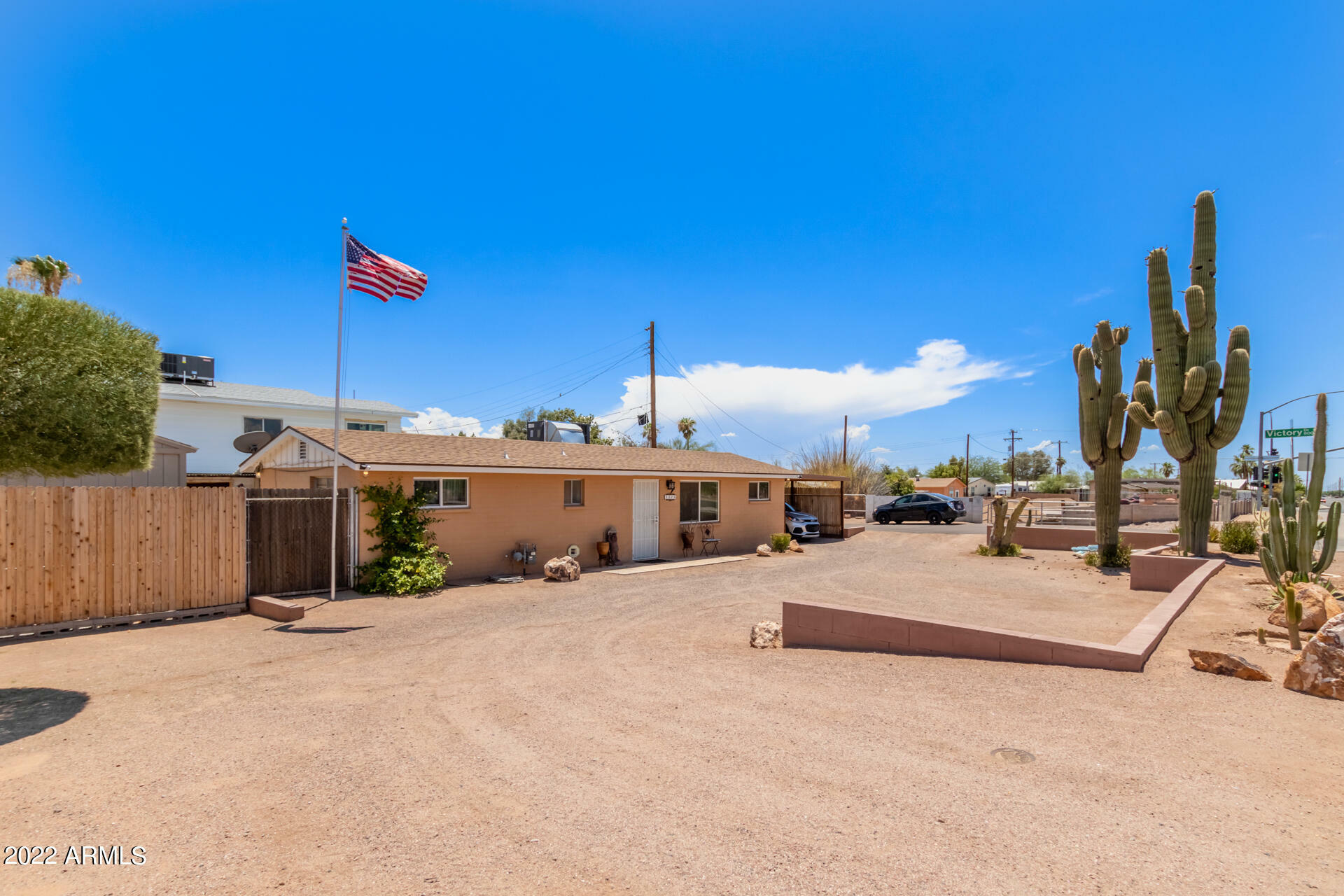 Property Photo:  2315 W Superstition Boulevard  AZ 85120 