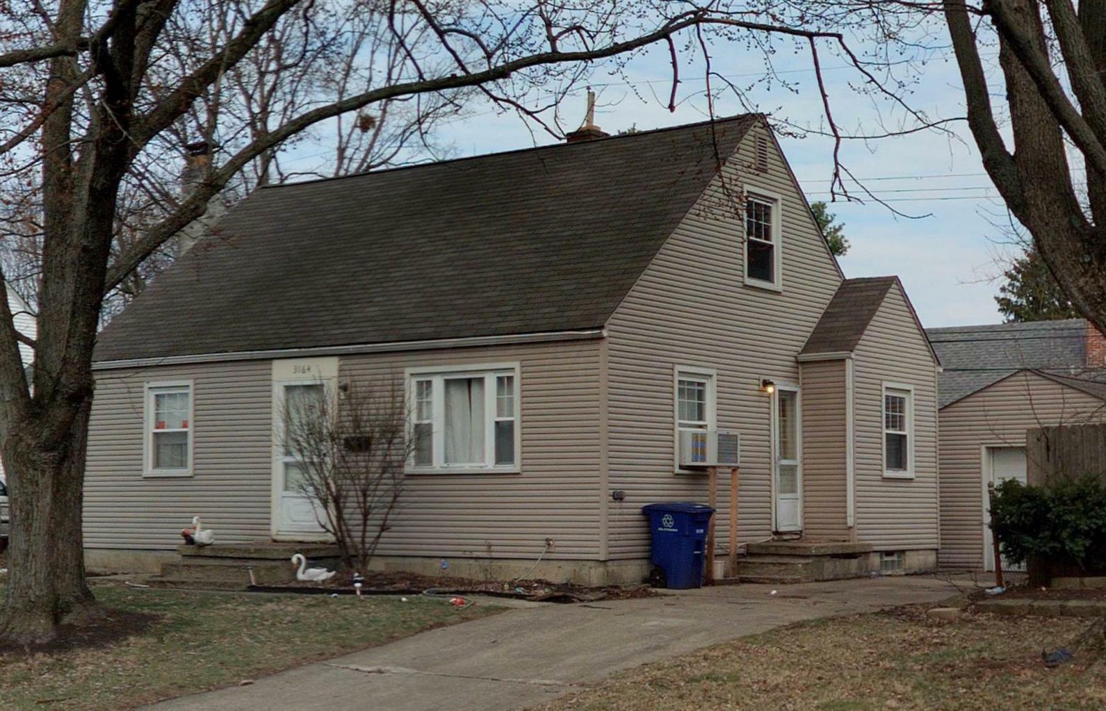 Property Photo: 3164 Hamilton Avenue OH 43224