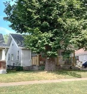 Property Photo:  1537 N Gulick Avenue  IL 62526 