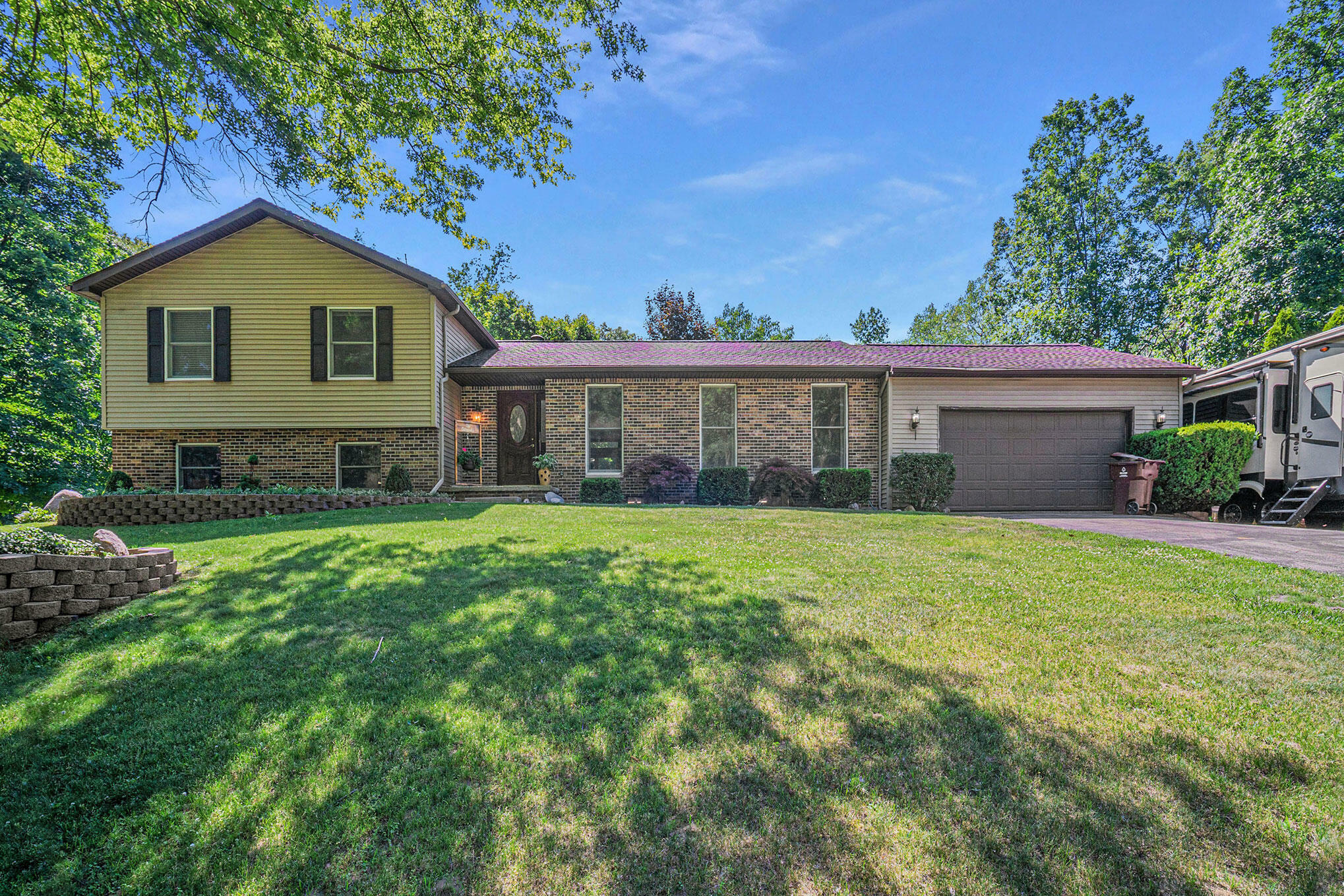 Property Photo: 17226 Carolina MI 48118