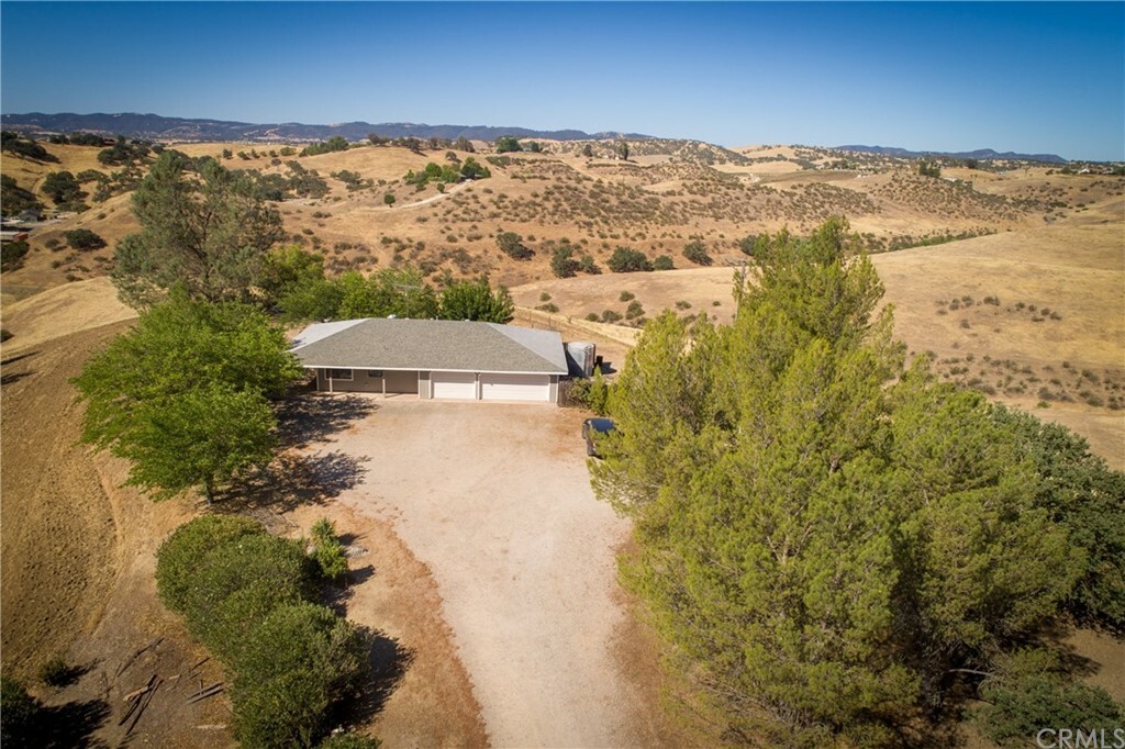 Property Photo:  540 Nygren Road  CA 93451 