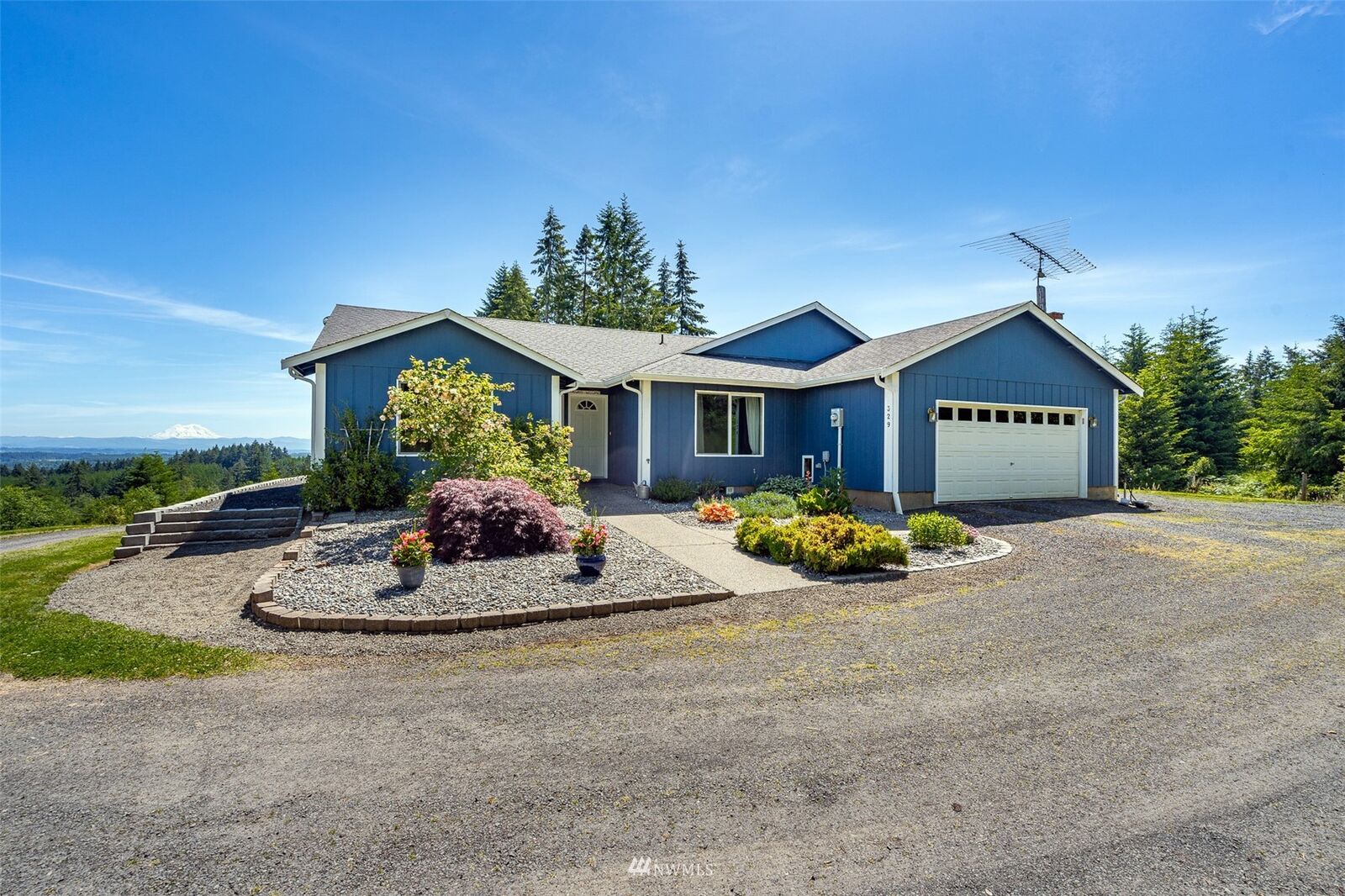 Property Photo: 329 Frogner Road WA 98532