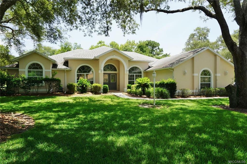 Property Photo:  4261 N Baywood Drive  FL 34442 