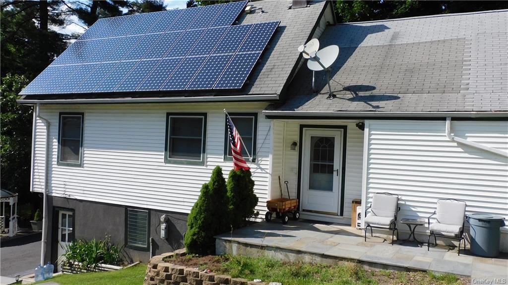 Property Photo: 252 Rockland Lake Road NY 10989