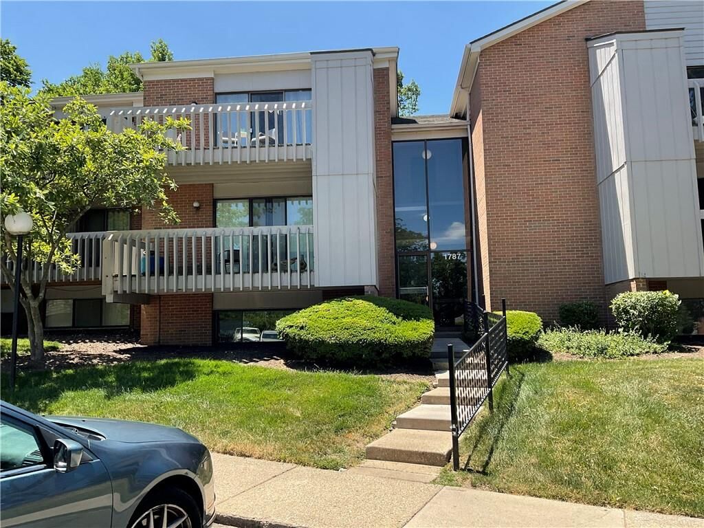 Property Photo: 1787 Cherokee Drive OH 45449