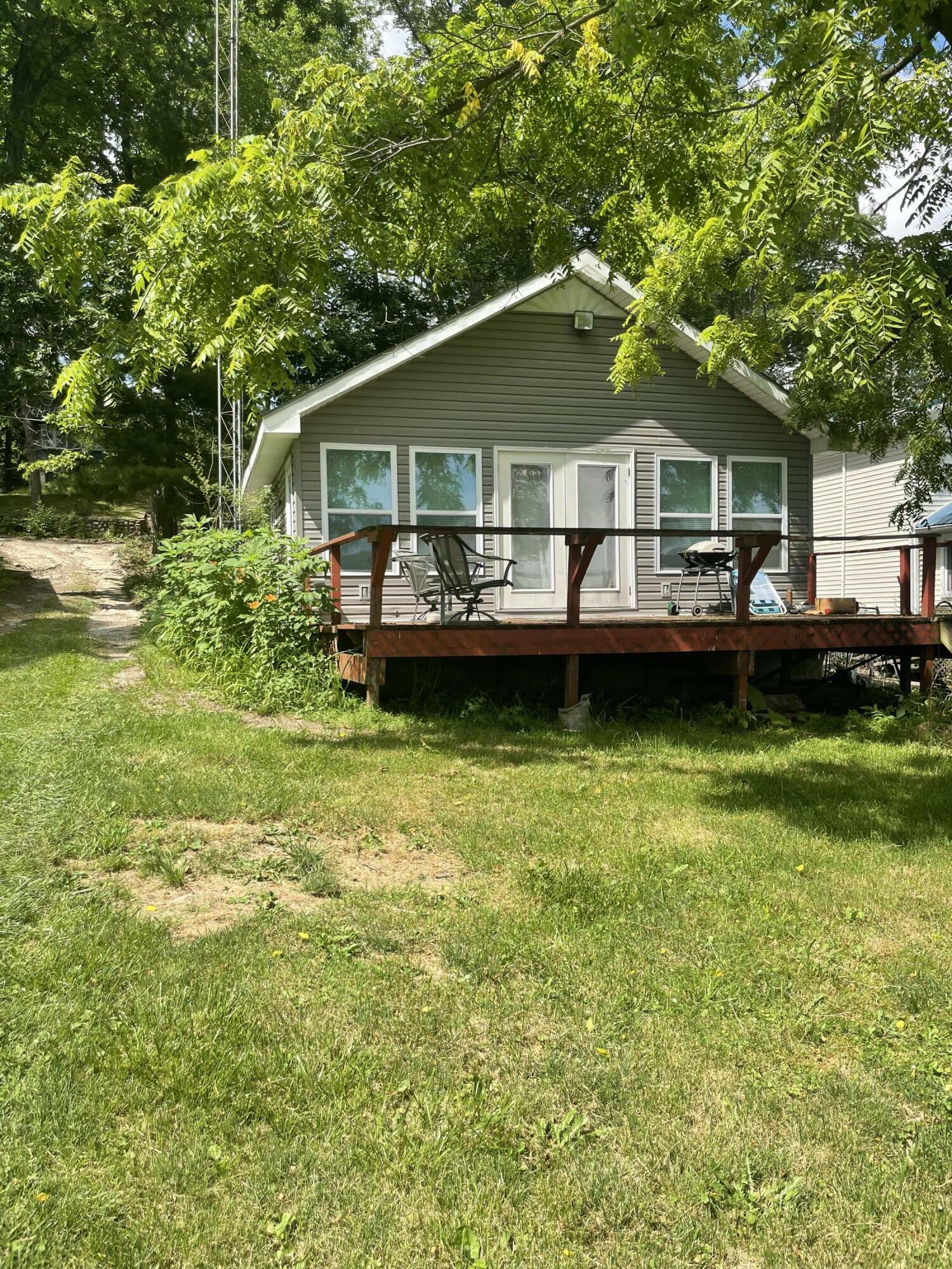 Property Photo:  6227 K Drive  MI 49266 