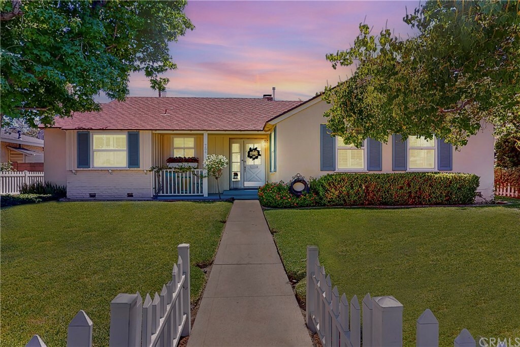 Property Photo:  754 N Janss Street  CA 92805 