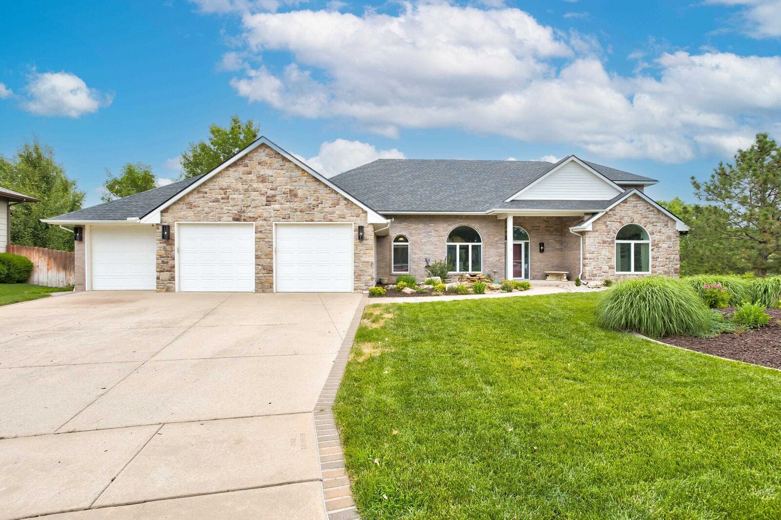 Property Photo: 13710 E Gilbert St KS 67230