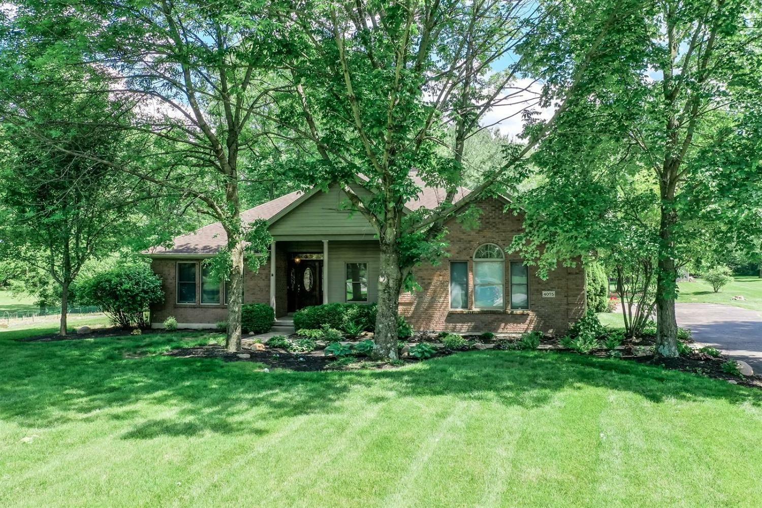 4075 Belle Terrace Ln  Clearcreek Twp. OH 45036 photo