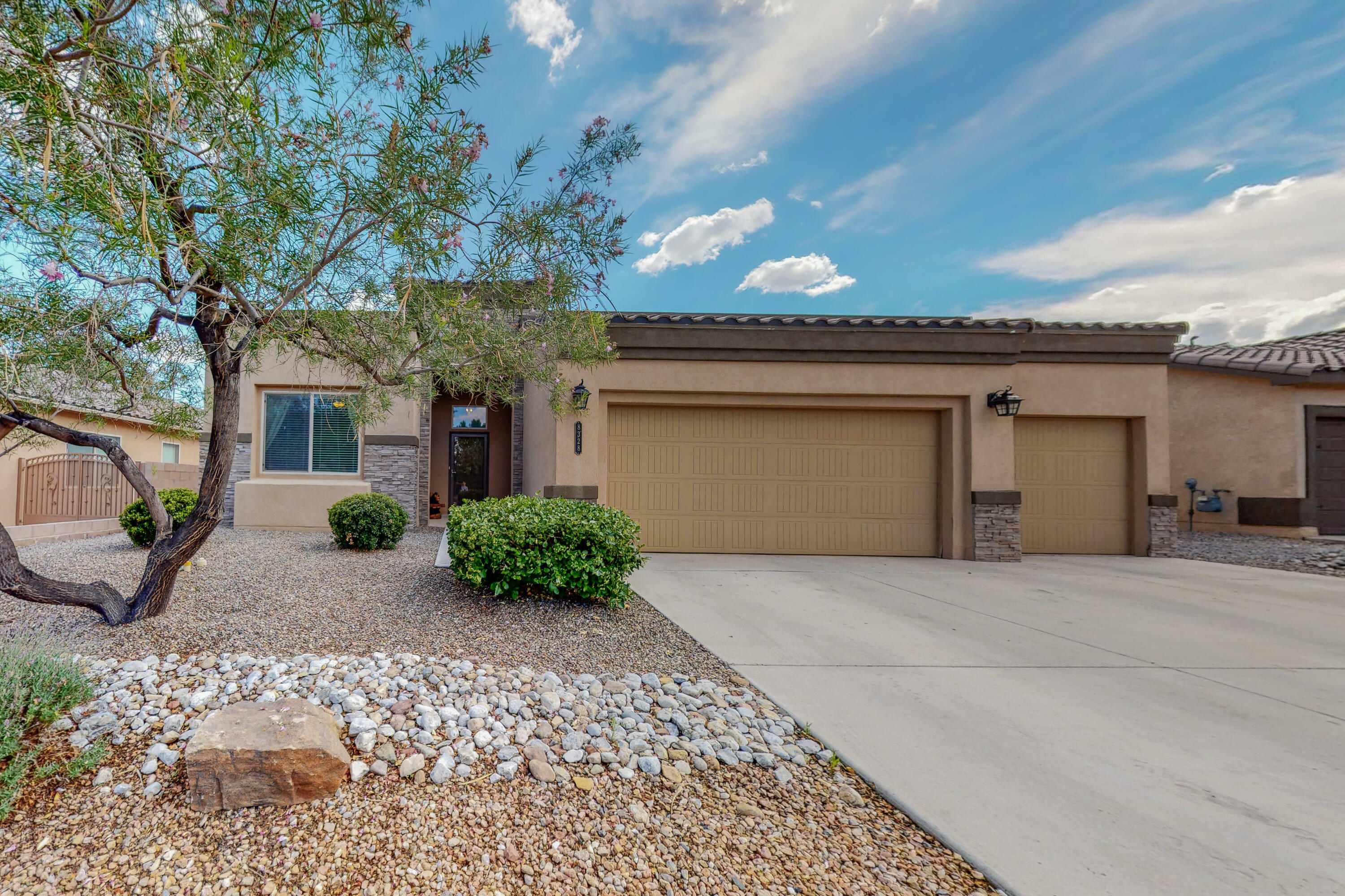 8328 Wild Dunes Avenue NW  Albuquerque NM 87120 photo