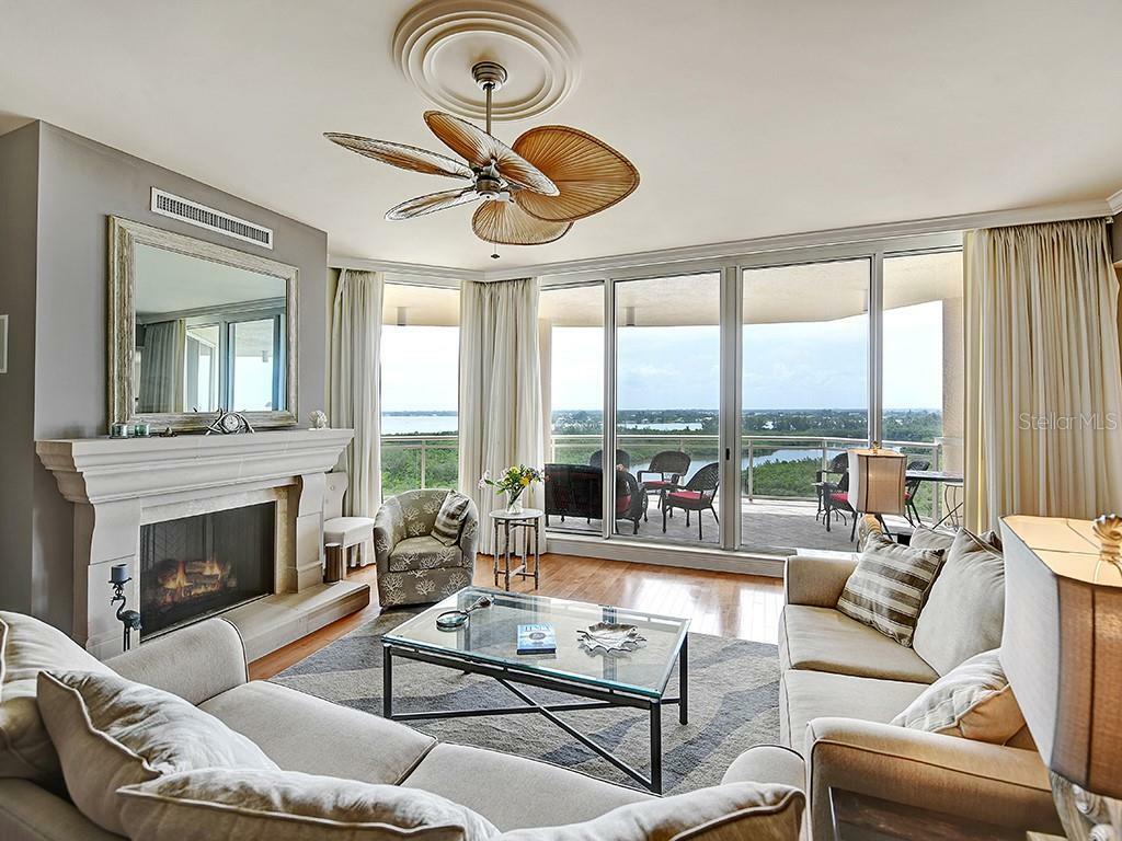 Property Photo: 1300 Benjamin Franklin Drive 1009 FL 34236