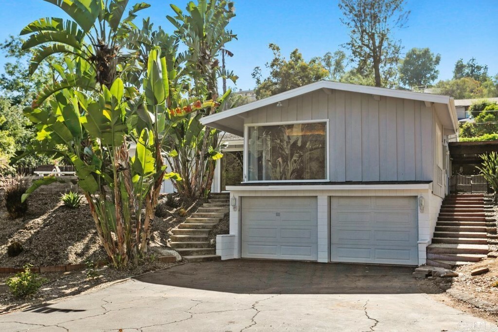 Property Photo:  705 Valley Drive  CA 92084 