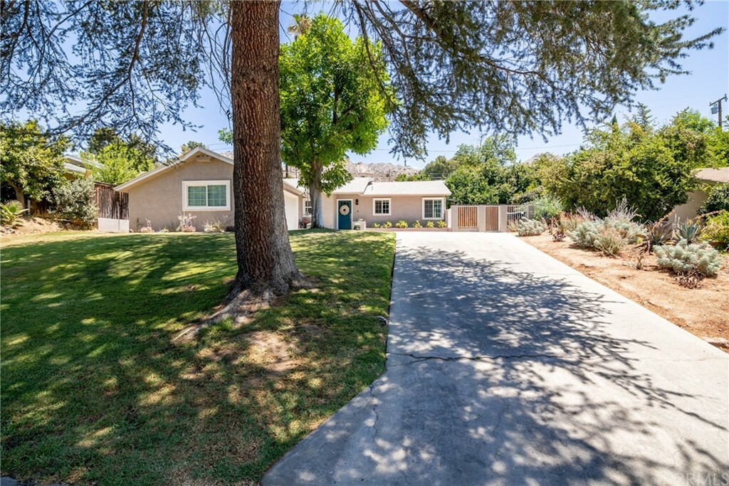 Property Photo:  3132 Terrace Drive  CA 92507 