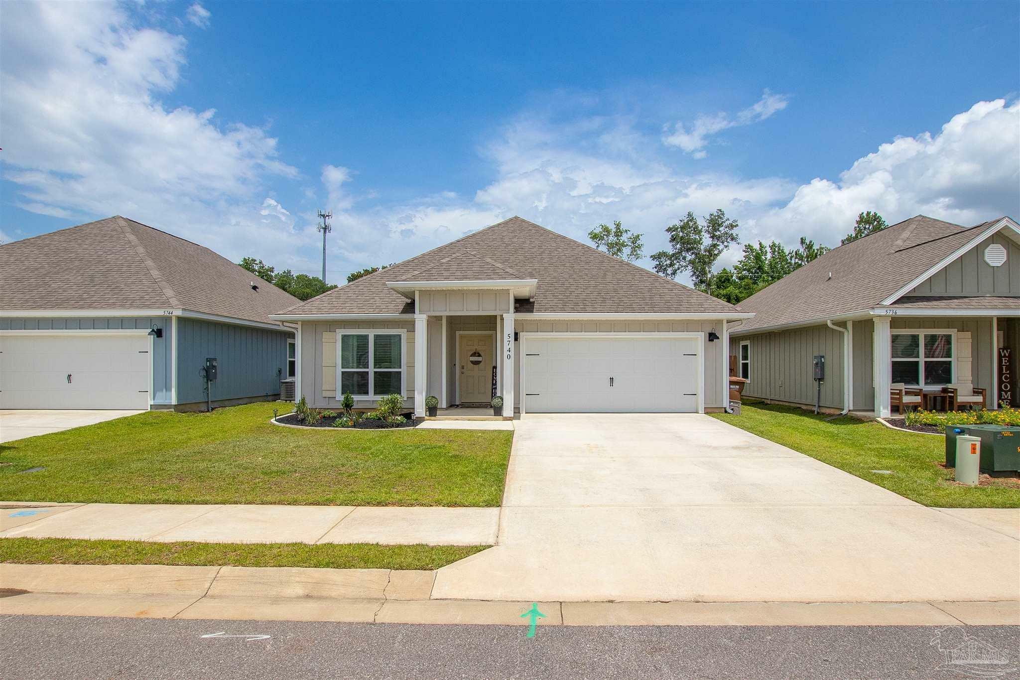 Property Photo:  5740 Conley Ct  FL 32571 