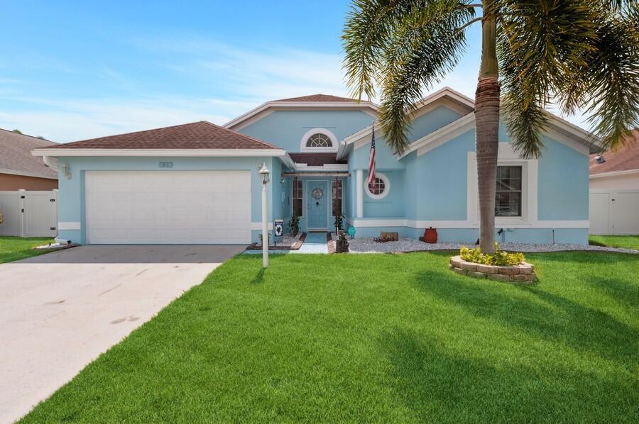 Property Photo: 81 Maple Lane FL 33436