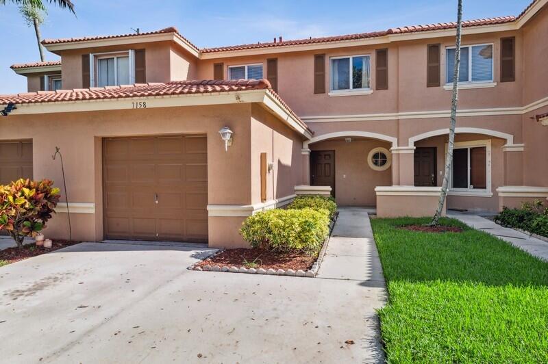 Property Photo:  7158 Hawks Nest Terrace  FL 33407 