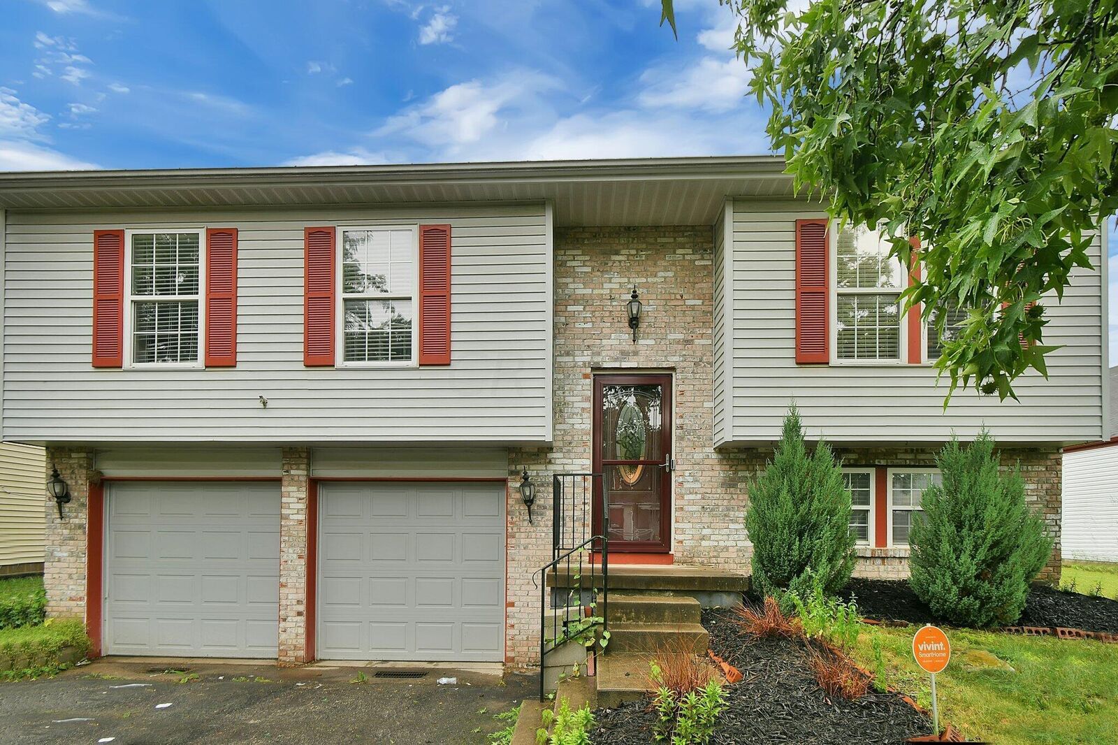 Property Photo:  3299 Whitfield Drive  OH 43068 