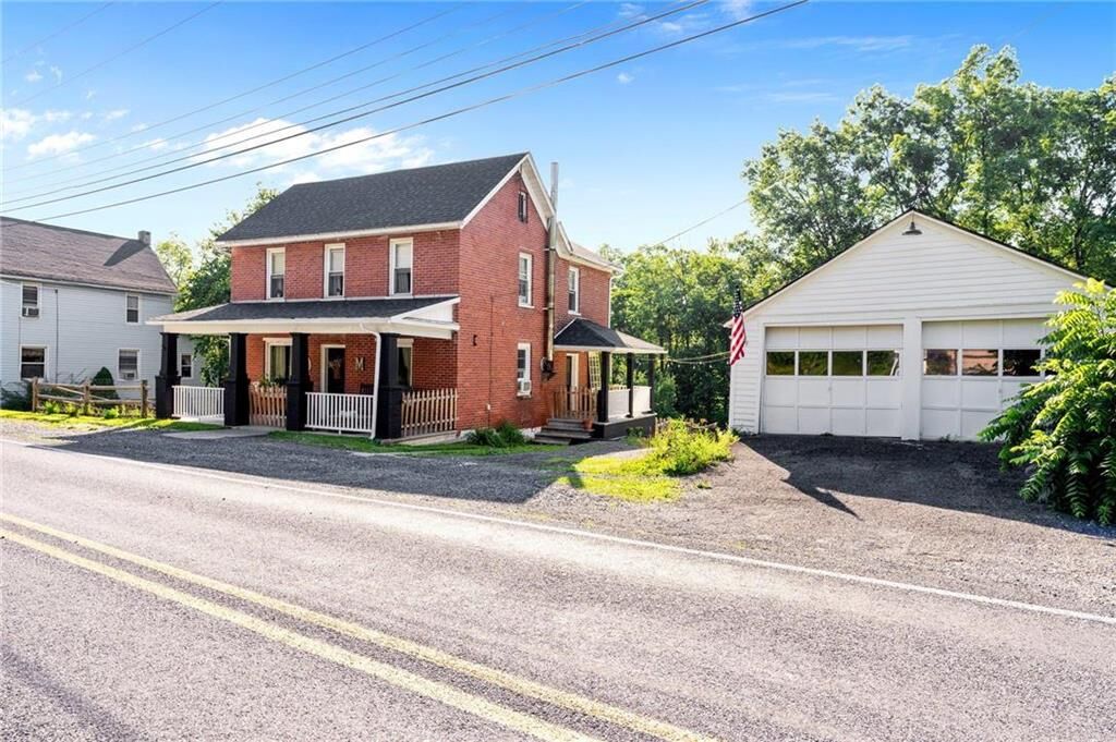 Property Photo:  459 Bangor Junction Road  PA 18013 