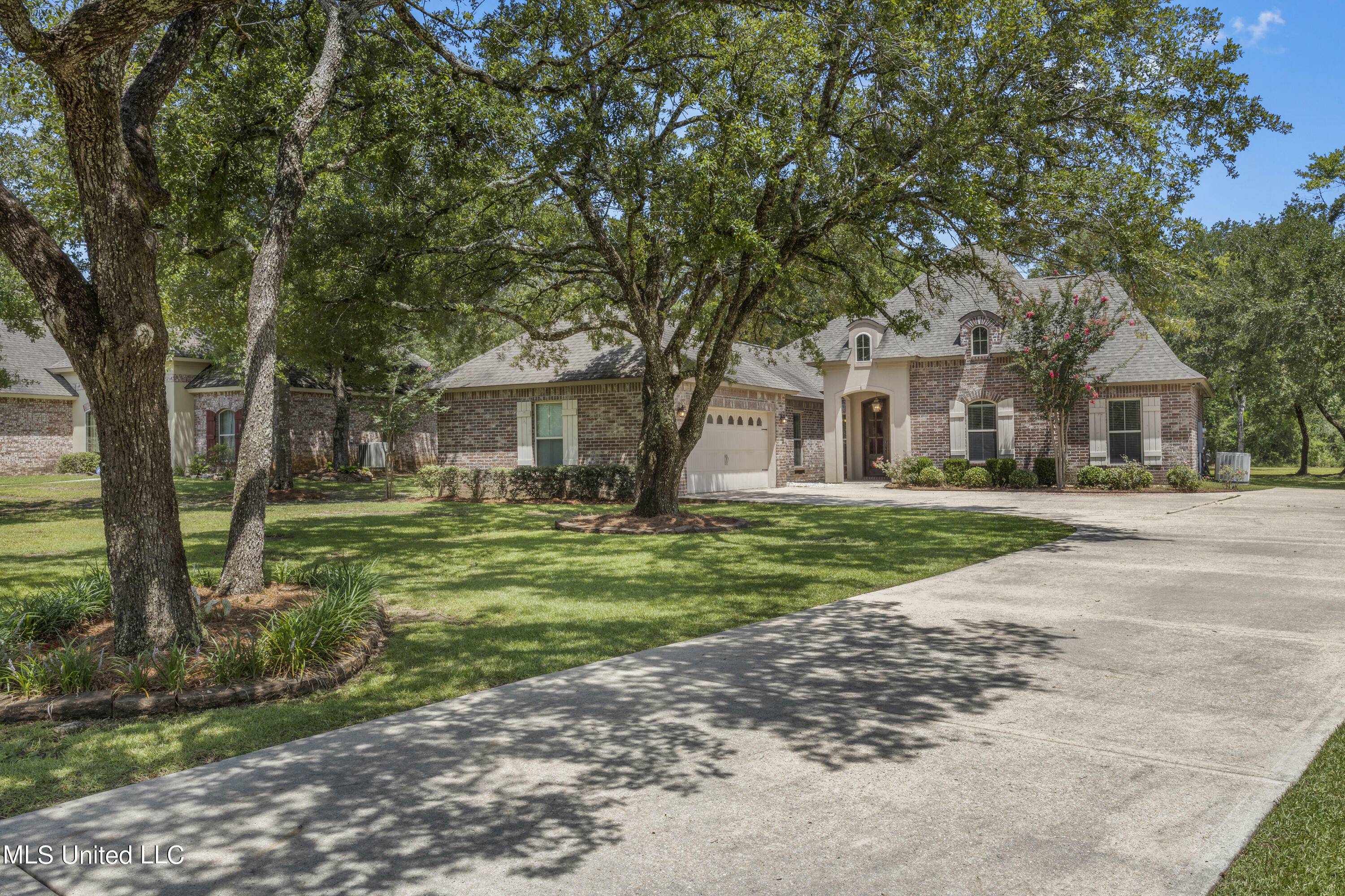 Property Photo:  7324 Camellia Court  MS 39571 