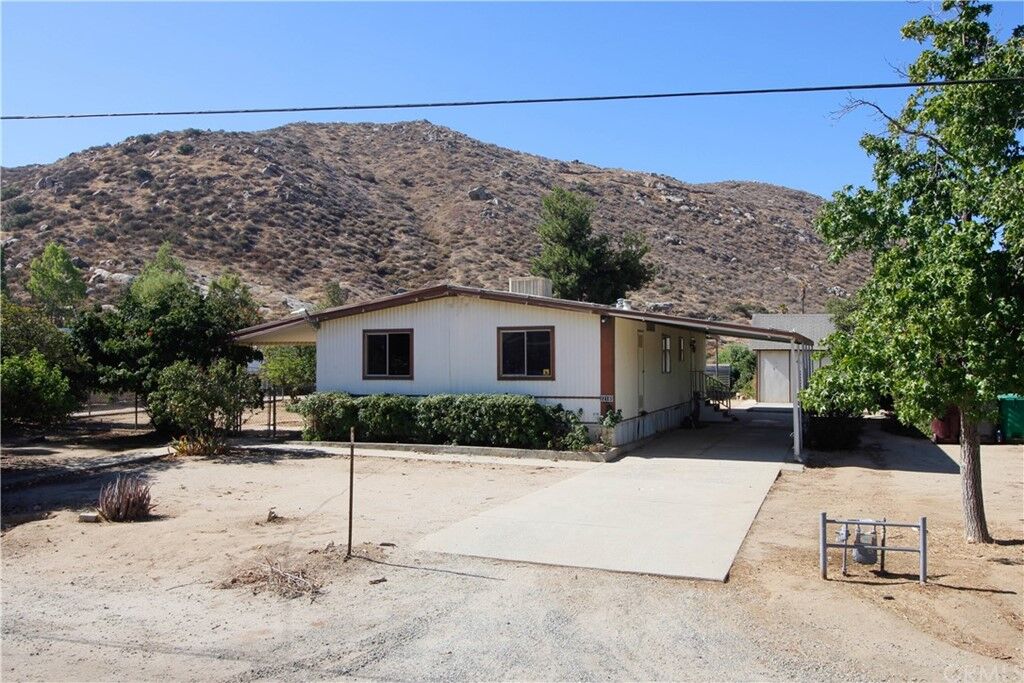 Property Photo:  32165 Snyder Lane  CA 92548 