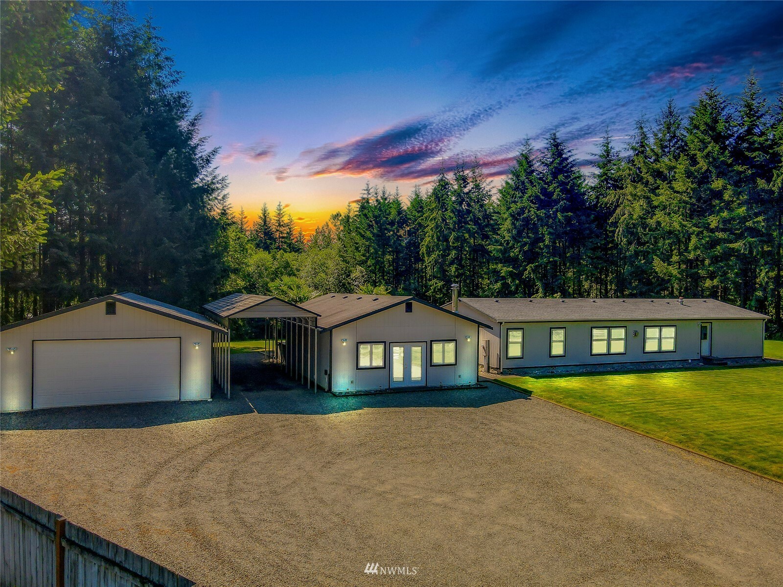 Property Photo:  5187 SW Paradise Lane  WA 98367 