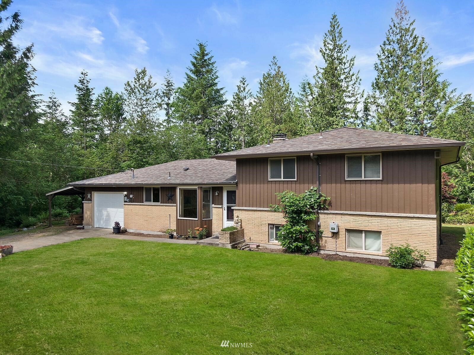 Property Photo:  31822 SE 268th Street  WA 98051 