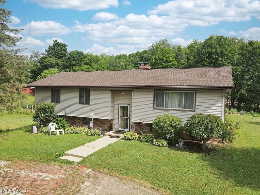 Property Photo: 4851 Pioneer Trail OH 44255