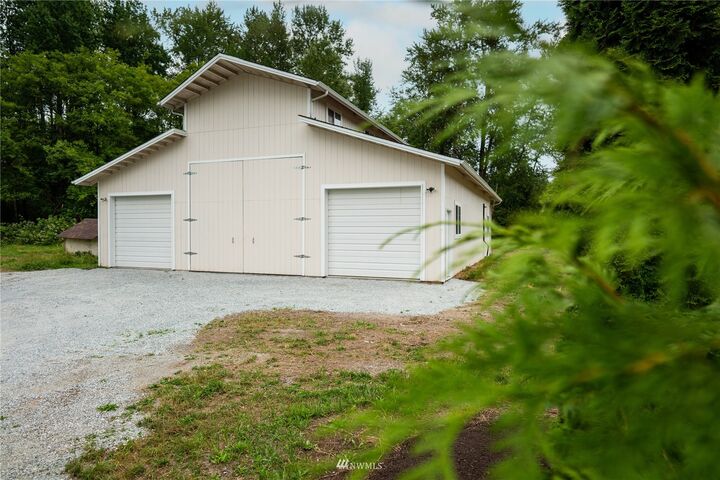 Property Photo: 5800 State Route 532 WA 98292