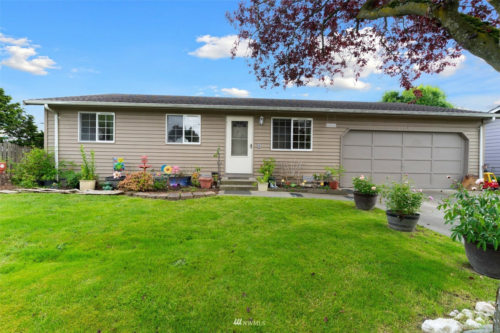 Property Photo:  7728 275th Street NW  WA 98292 