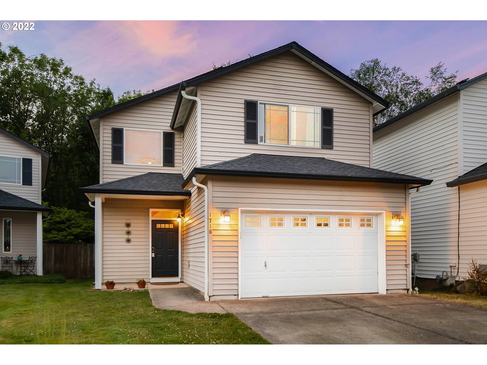 Property Photo: 1716 SW 6th St WA 98604