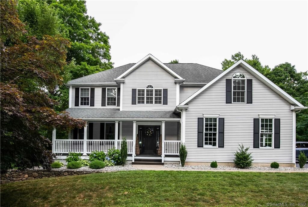 Property Photo: 264 Maple Shade Road CT 06457