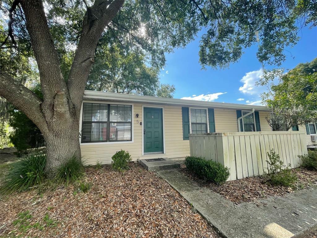 Property Photo:  2490 SW 14th Drive 5  FL 32608 