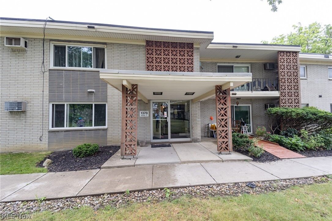 Property Photo:  1378 Golden Gate Boulevard C205  OH 44124 