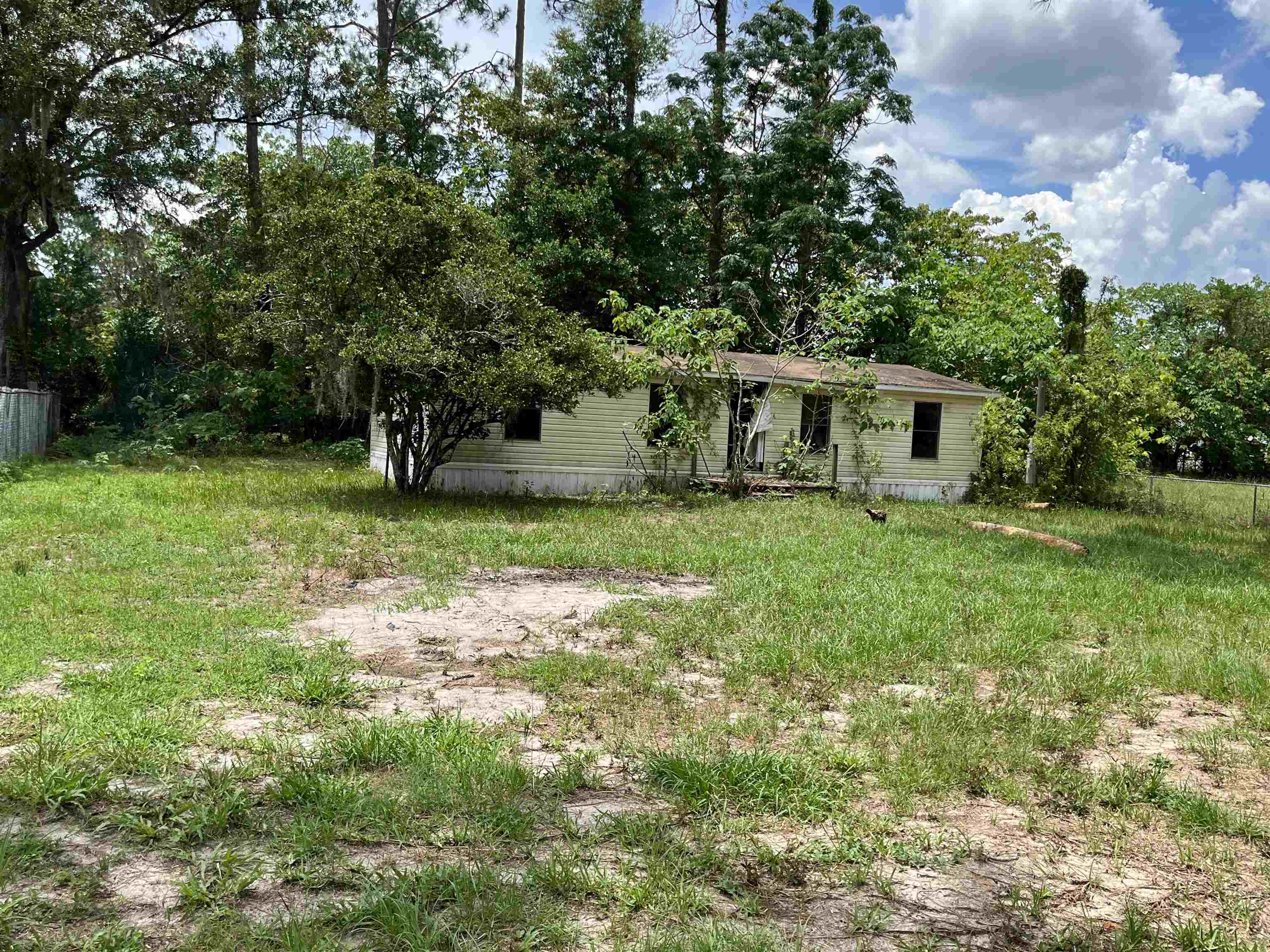 Property Photo:  309 Highlawn Ave  FL 32177 