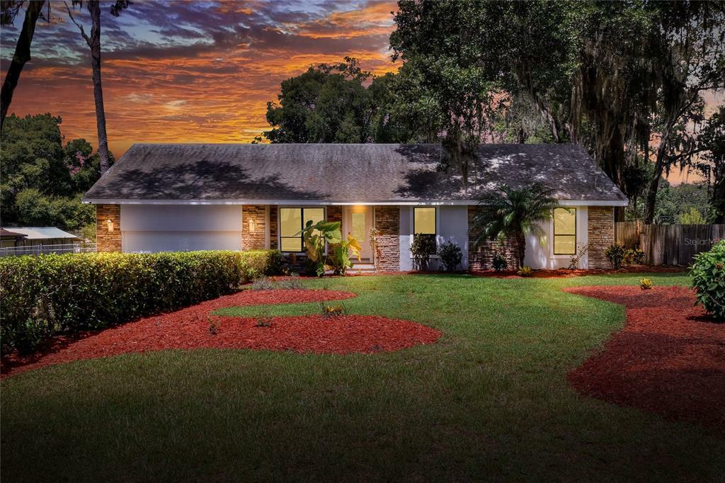 Property Photo:  7220 Pinehaven Drive  FL 33810 