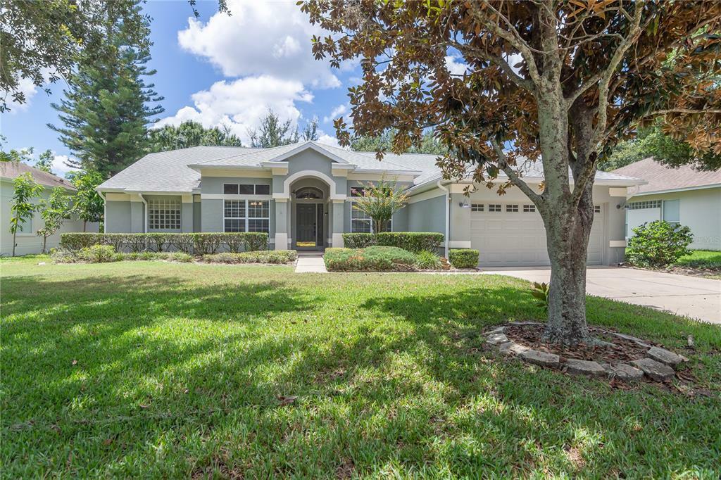 Property Photo:  7506 Lindenhurst Drive  FL 32836 