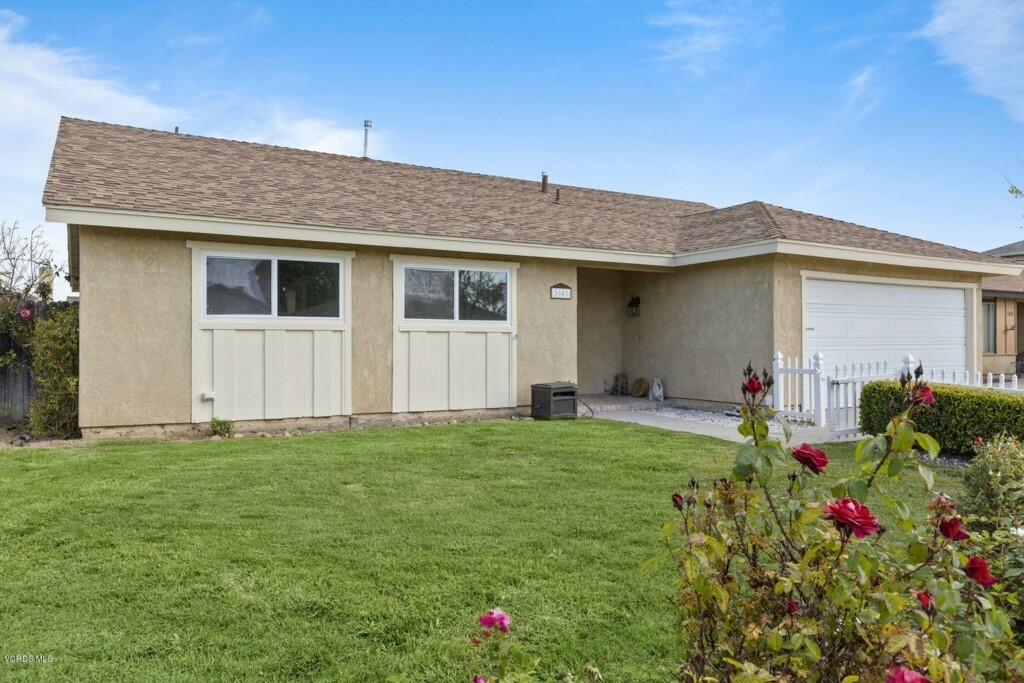 Property Photo:  3601 Taffrail Lane  CA 93035 