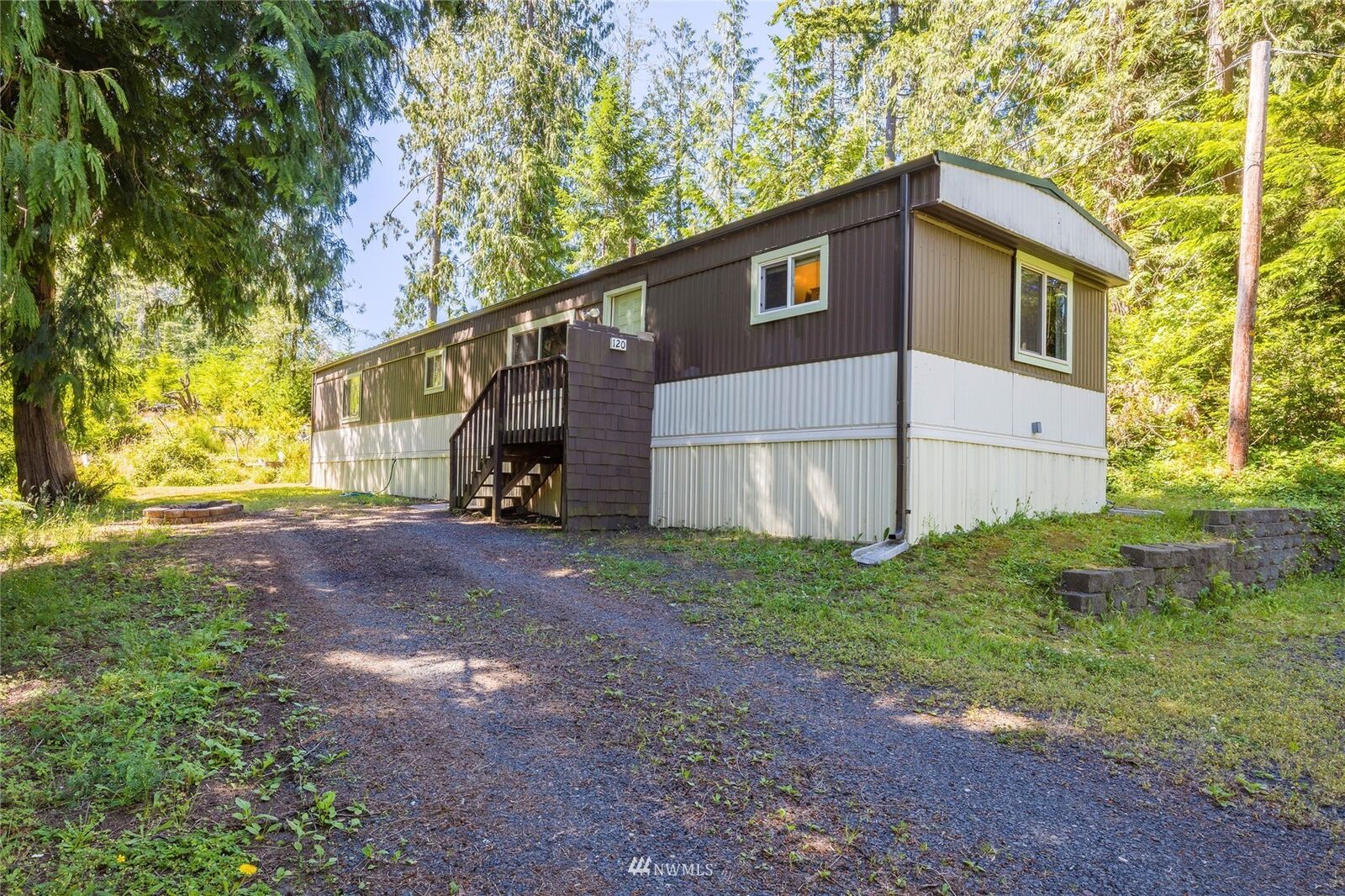Property Photo:  120 E Snowcap Drive  WA 98528 