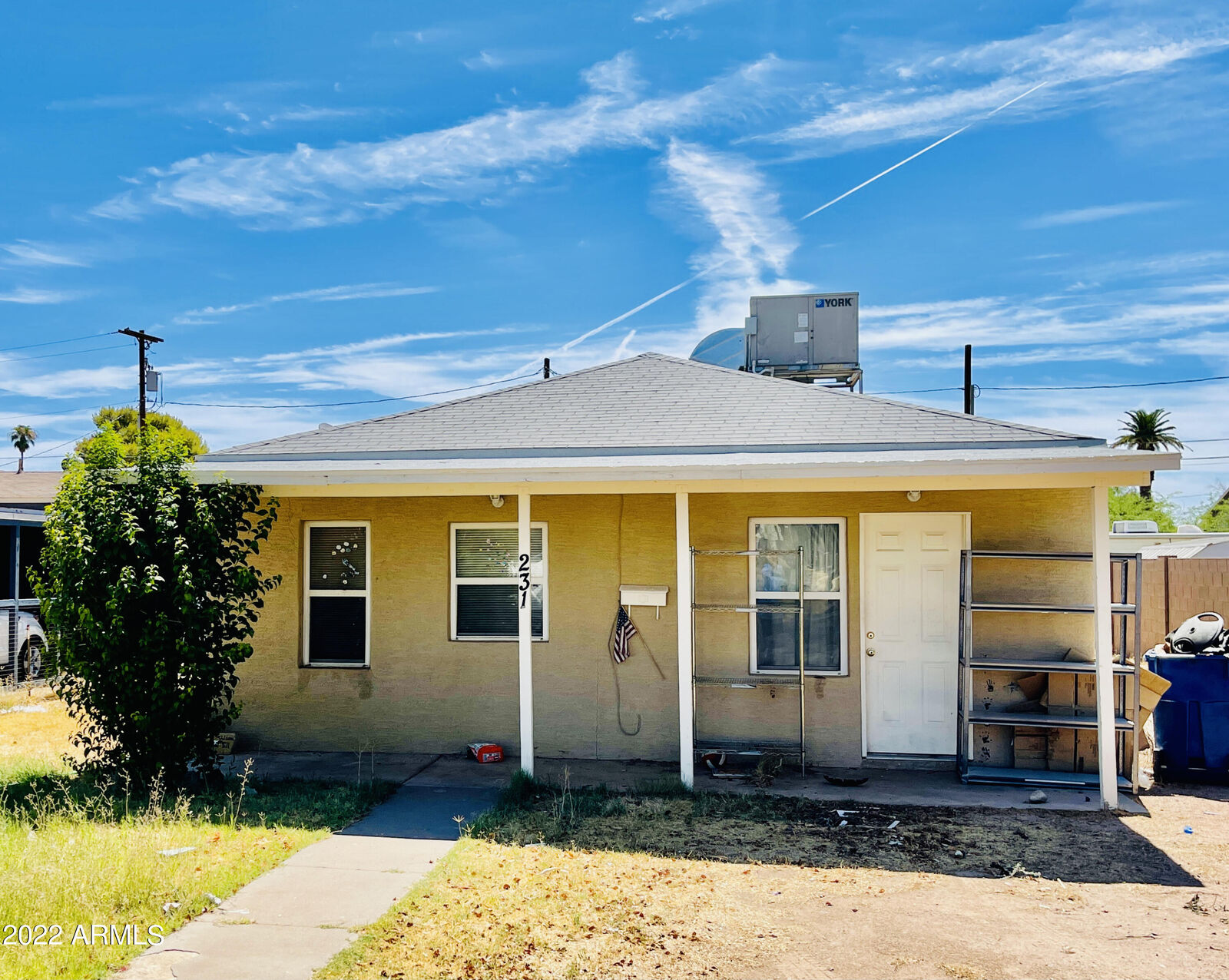 Property Photo: 231 N Morris -- AZ 85201