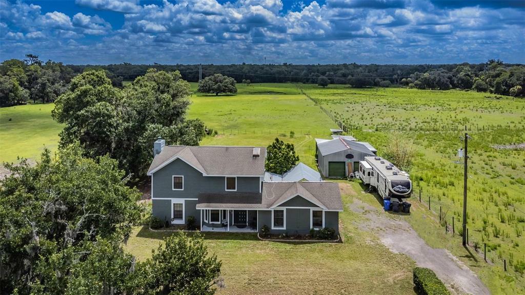 Property Photo: 3120 Blount Road FL 33527