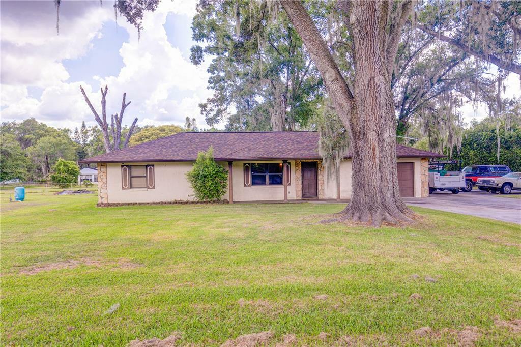 Property Photo:  3811 N Wilder Road  FL 33565 