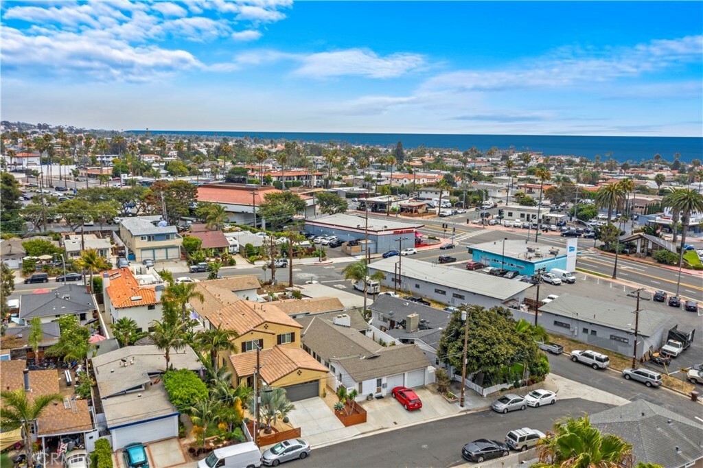 110 Chiquita  San Clemente CA 92672 photo