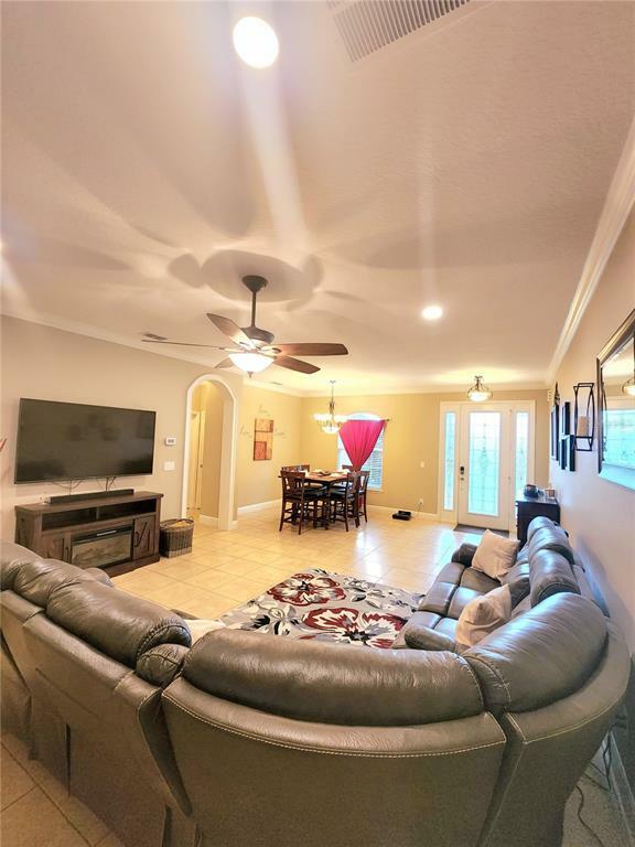 Property Photo:  301 Skyview Place  FL 32766 