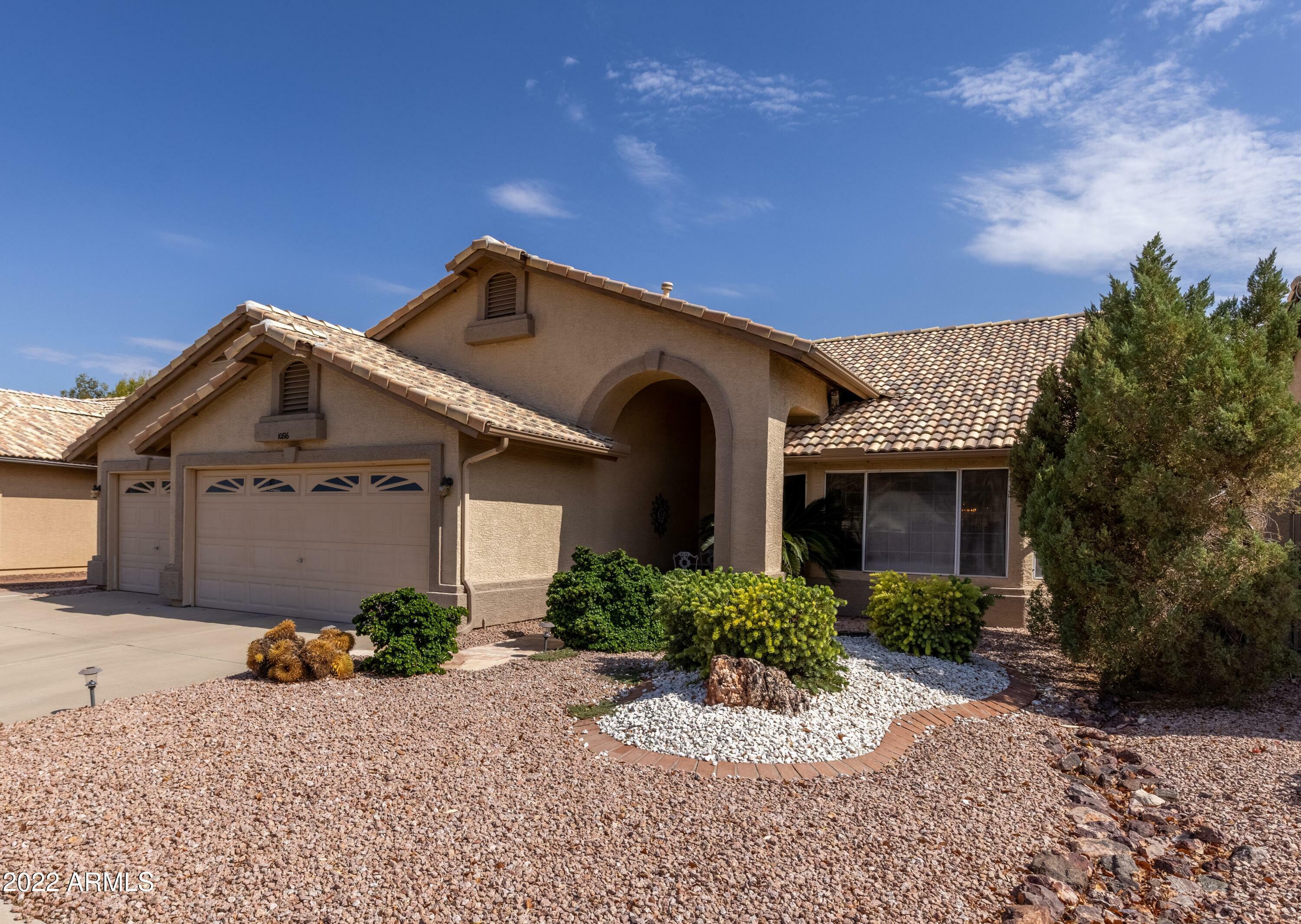 Property Photo:  10816 W Mohawk Lane  AZ 85373 