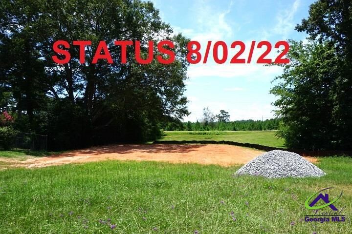 Property Photo:  118 Constance Court  GA 31069 